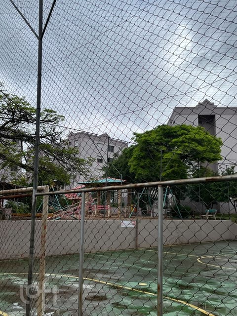 Image 20 - 273053
